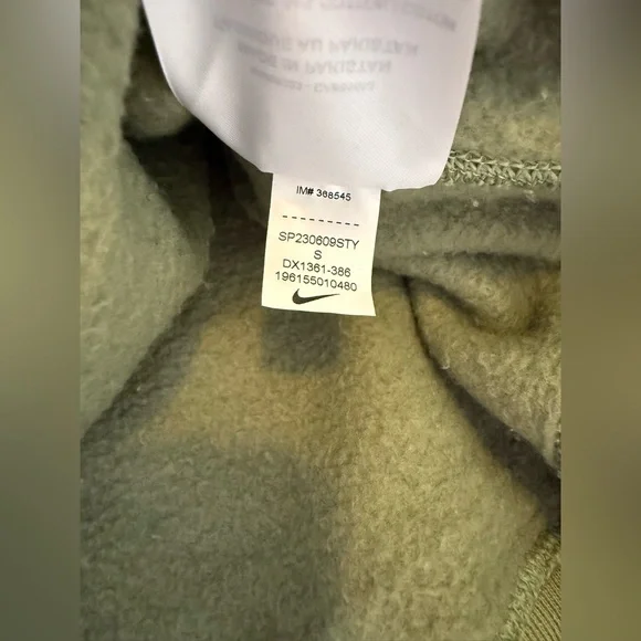 Nike Solo Swoosh Crewneck Sweatshirt - Picture 7 of 7